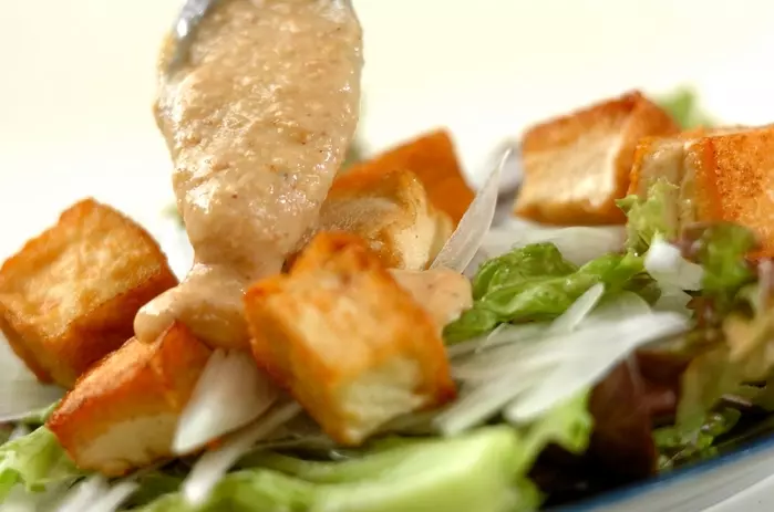 厚揚げとクルミのサラダの作り方3