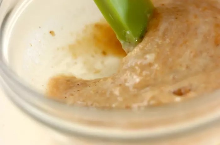 厚揚げとクルミのサラダの作り方2