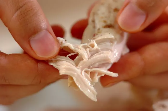 ささ身とトマトの冷製スパゲティーの作り方2