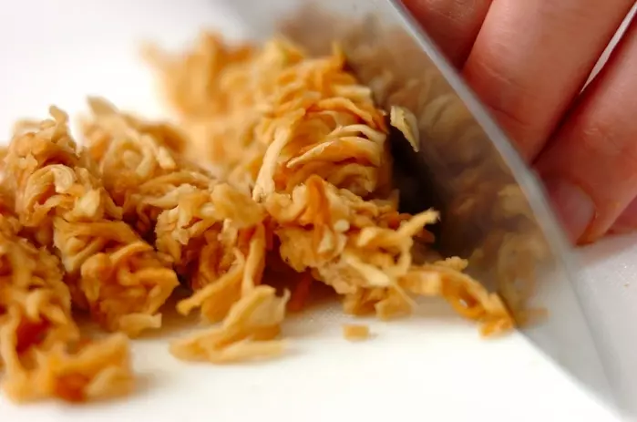 コク旨常備菜！切り干し大根・ヒジキ、ツナのサラダの下準備1