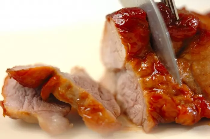 やさしい甘み！豚もも肉のハチミツショウガ煮の作り方4