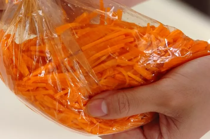 ニンジンとリンゴジャムのサラダの作り方1