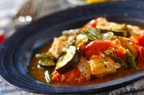 2025年9月27日(土)の献立は「鶏とズッキーニのビール煮」の献立。クミンシードやターメリックの香りが食欲をそそります。