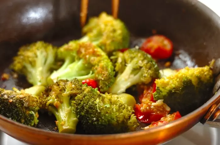 ガーリックブロッコリーの作り方2