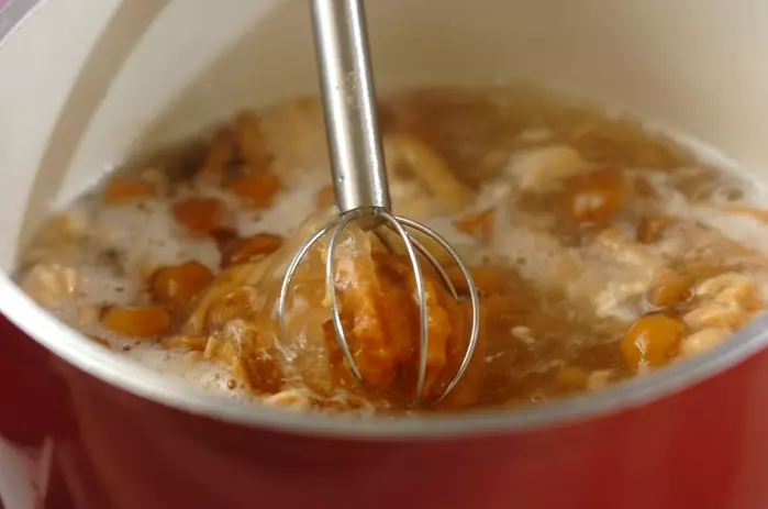 ナメコと納豆のみそ汁の作り方2