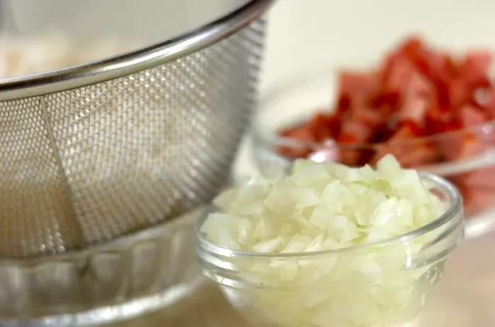 炊き込みチャーハンの下準備1