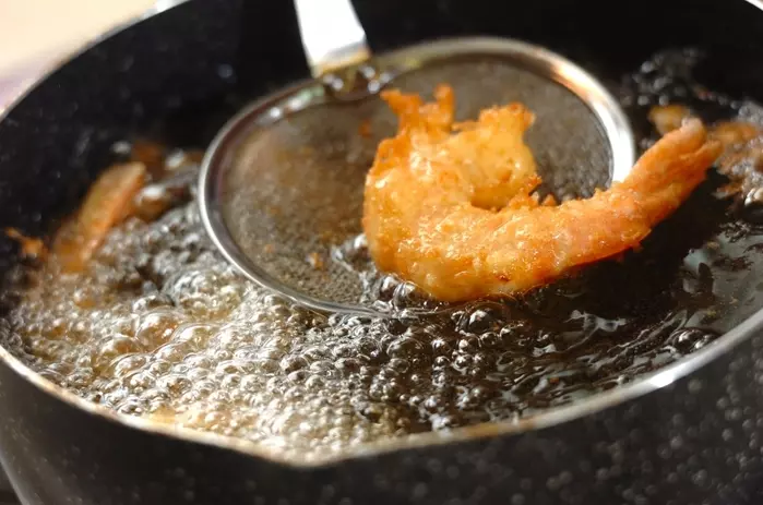 エビのチーズフリッターの作り方2