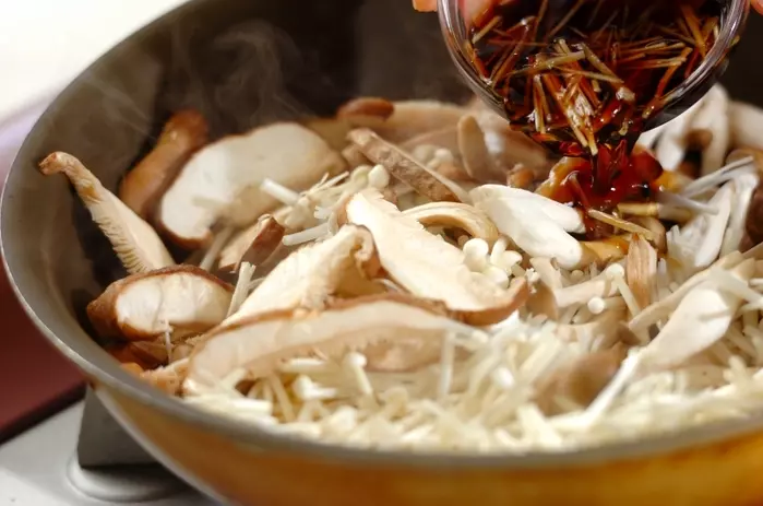 キノコの当座煮の作り方1