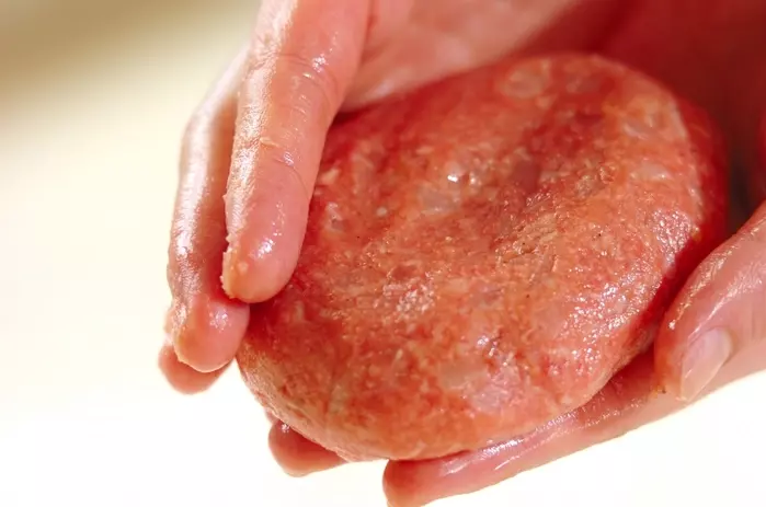 アボカドのせハンバーグの作り方2