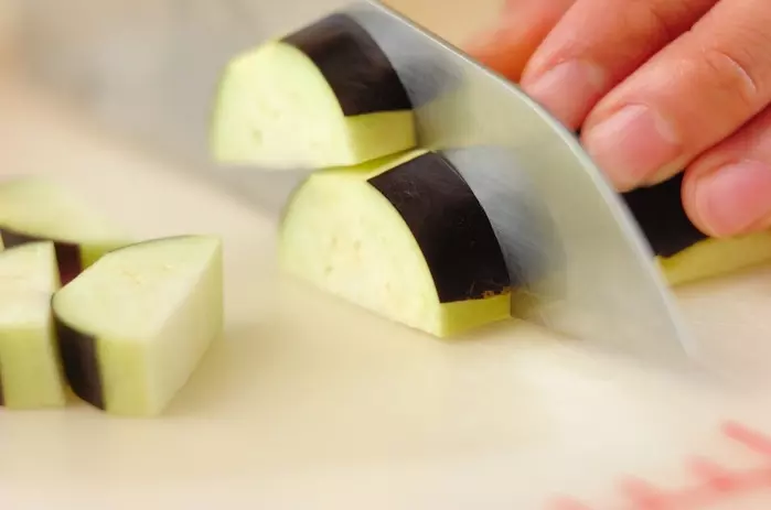 ナスの簡単マリネの下準備1