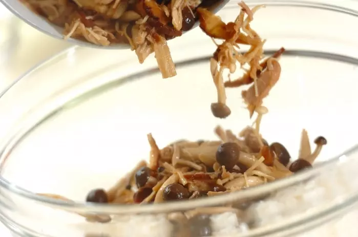 炒めキノコの混ぜ寿司の作り方2