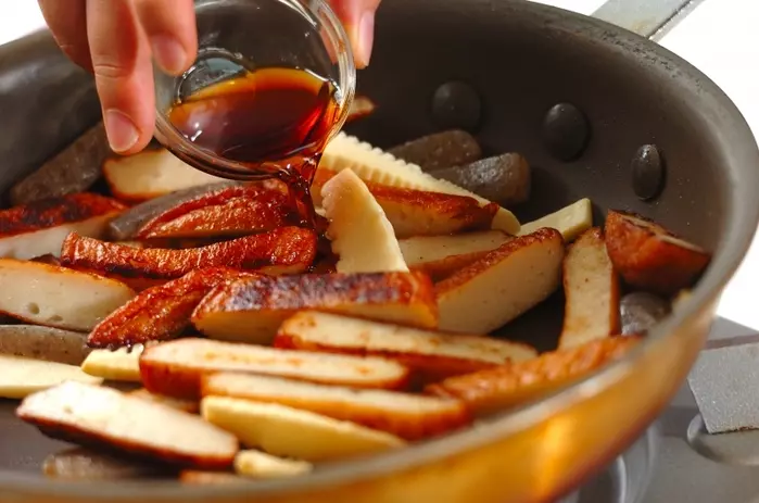 さつま揚げとタケノコのきんぴらの作り方2