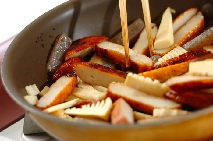 さつま揚げとタケノコのきんぴらの作り方1