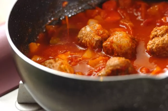 肉団子のトマト煮の作り方2