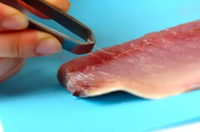 サバのバジルパン粉焼きの下準備1