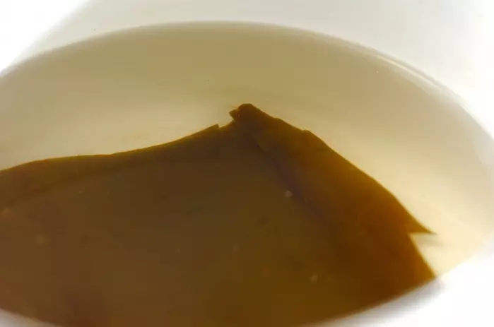 月見とろろそばの下準備1