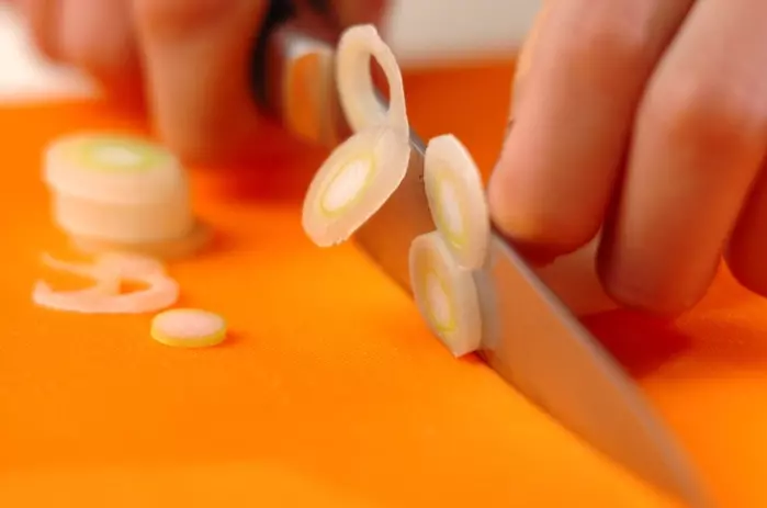 月見とろろそばの下準備3