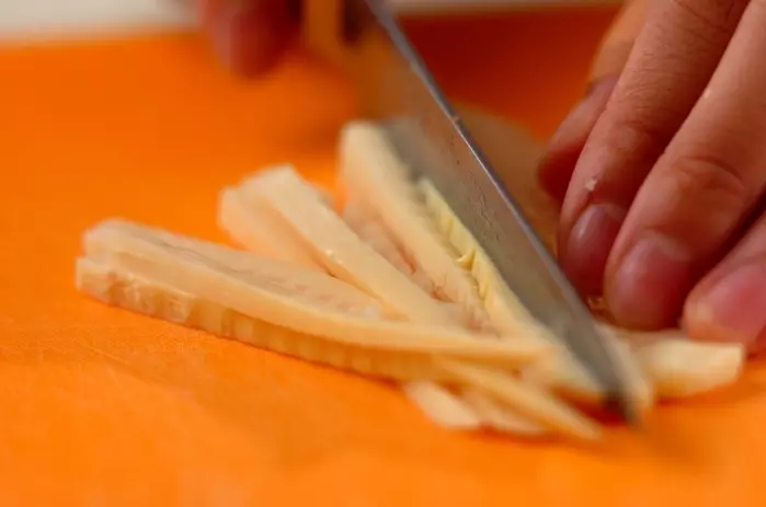 中華カニ玉風茶碗蒸しの下準備2