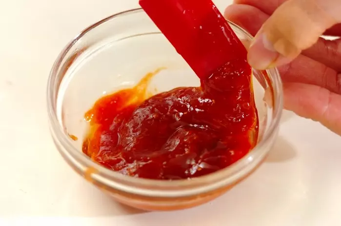 厚揚げコチュジャンソース焼きの下準備1