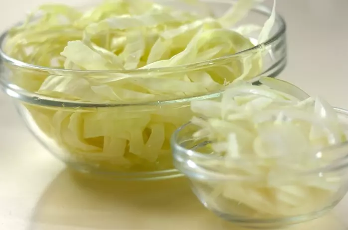 キャベツの巣ごもりスープの下準備1