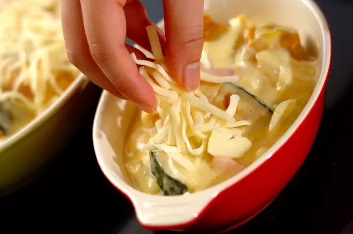 簡単とろーり!カボチャのグラタンの作り方2