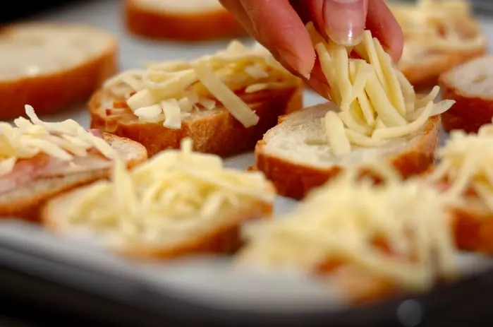 ベーコンチーズサンドトーストの作り方1