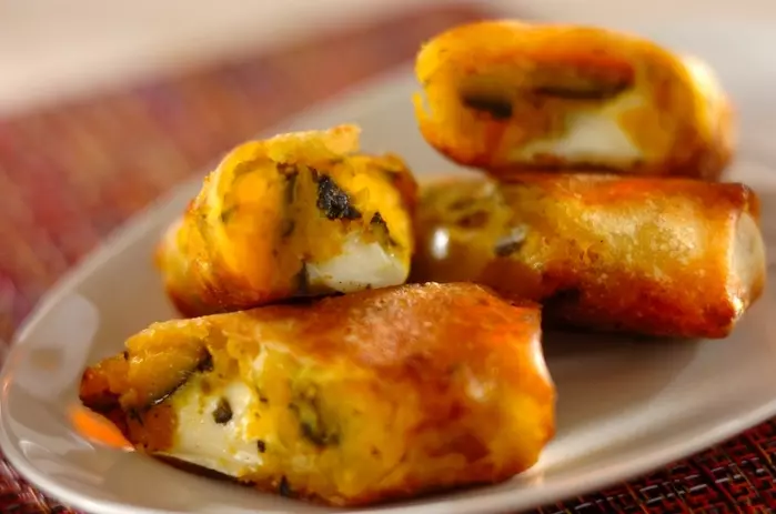 カボチャとチーズの春巻き