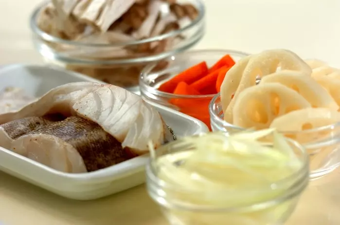 鱈の野菜たっぷり バターホイル焼きの下準備1