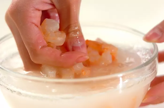 ココナッツ風味のタイ風ヌードルの下準備1