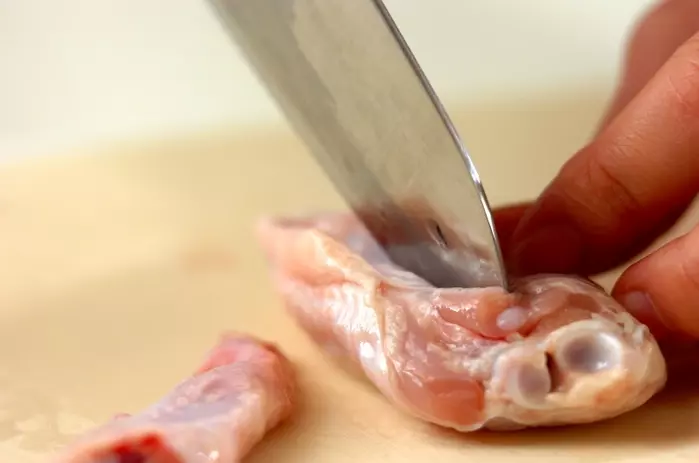 青菜入りサムゲタン風かゆの下準備2