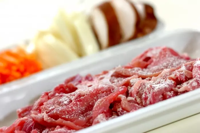 一番簡単!豚肉の焼き 野菜たっぷりでご飯すすむ by金丸 利恵さんの下準備1