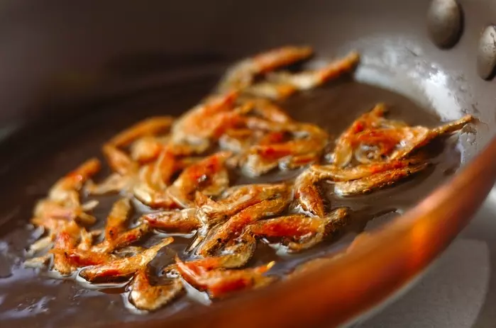 レンコンのナンプラーキンピラの作り方1