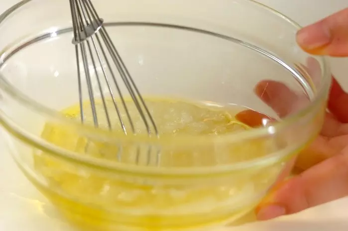 アボカドとヒジキのマリネの下準備3