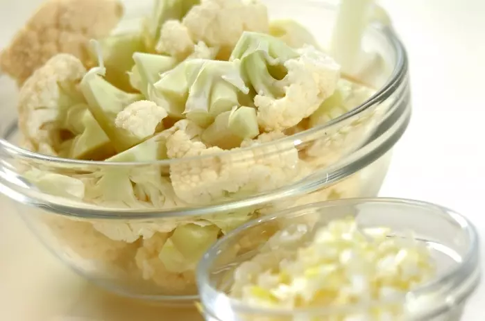 カリフラワーのナムルの下準備1