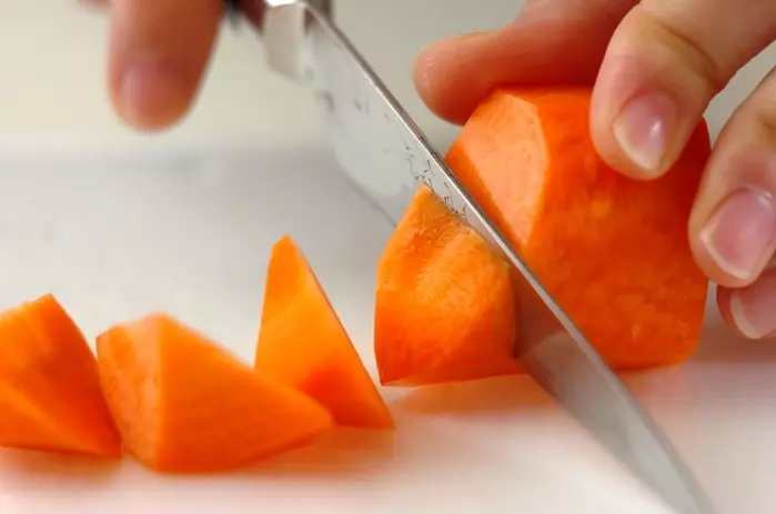 プロ直伝!黄金比率で作る肉じゃがの下準備2