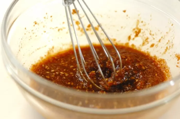 ホウレン草のゴマ和えの下準備1