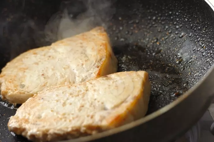 メカジキのソテー粒マスタード風味の作り方3