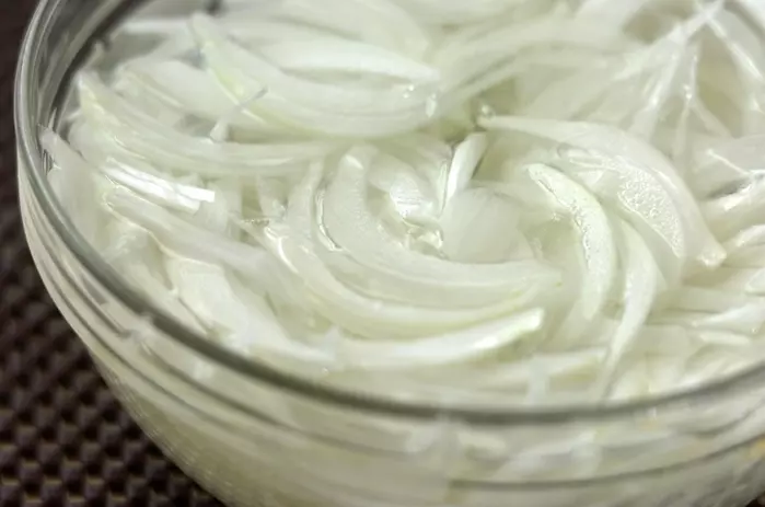 さっぱり!冷しゃぶ梅肉ソースの下準備1