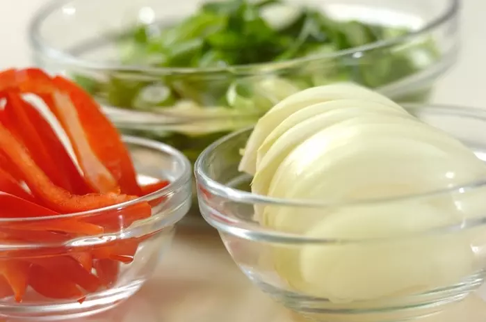 味付け簡単!豚肉キムチの基本レシピ by山下 和美さんの下準備2