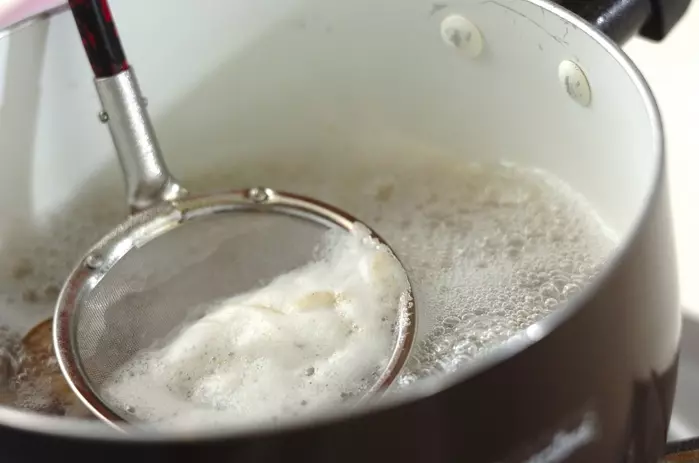 アサリと豆腐のピリ辛スープの作り方1