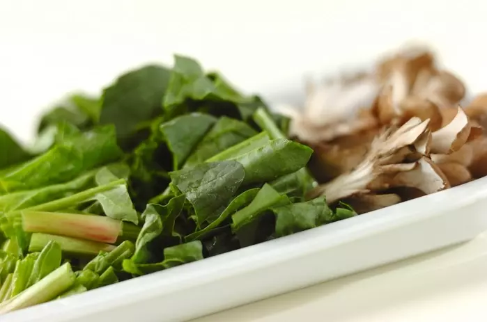 塩麹鶏の米粉クリームパスタの作り方1