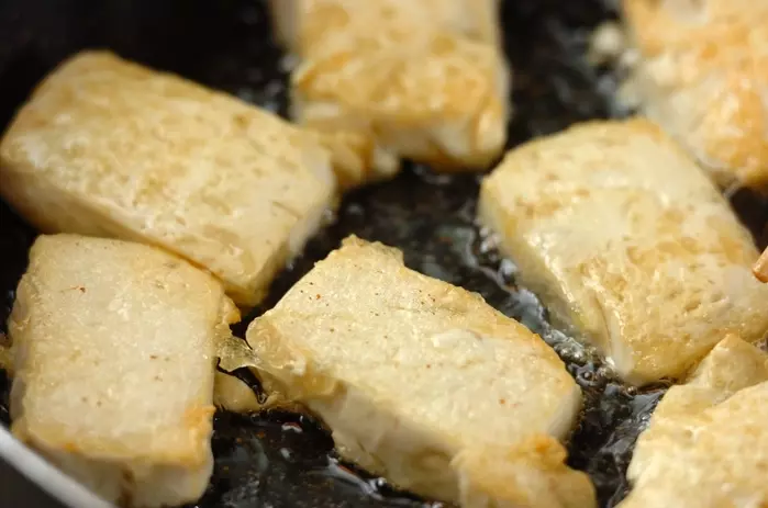 甘辛でご飯がススム！絹ごし豆腐の卵とじ丼の作り方2