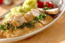 2026年4月26日(日)の献立は「鶏胸肉の酒蒸しフライパンで簡単しっとり柔らかby金丸利恵さん」の献立。疲労回復効果が高い鶏むね肉を主に、ビタミン豊富なレタス...