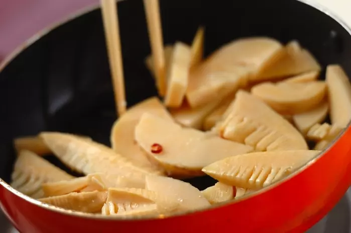 タケノコのきんぴらの作り方1