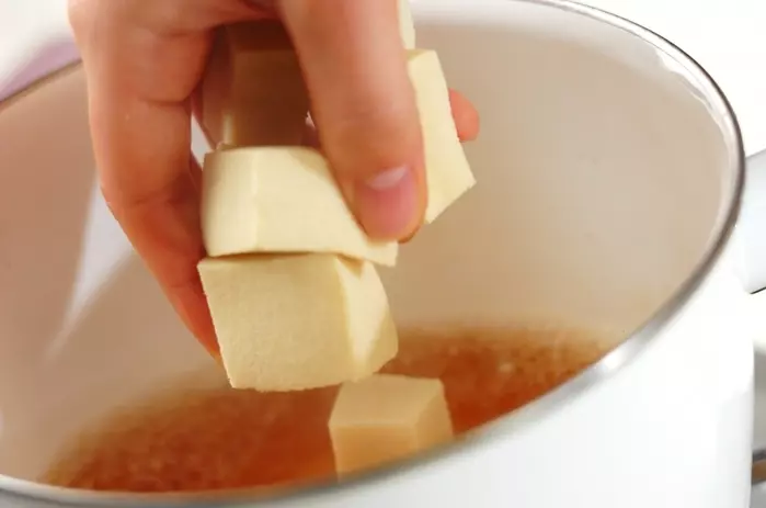 高野豆腐の卵とじの作り方1
