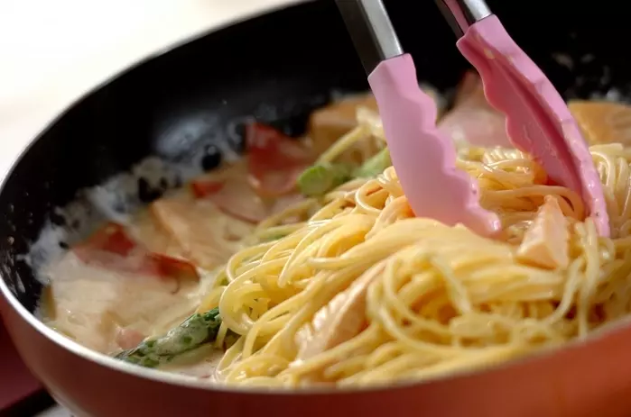 タケノコの濃厚クリームパスタの作り方3