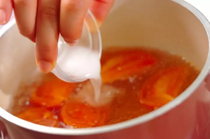 トマトのかき玉汁の作り方1
