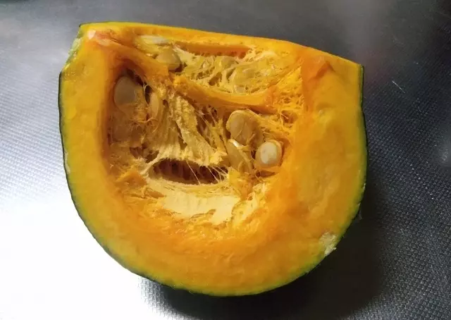 かぼちゃの保存方法を徹底解説 冷凍 冷蔵 常温の保存の仕方とは E レシピ 料理のプロが作る簡単レシピ 1 1ページ