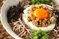 温かい・冷たい【そば レシピ32選】人気1位のレシピからアレンジ料理まで！