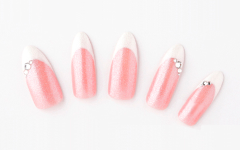 【今日のネイル】大人キュートなピンクフレンチネイル